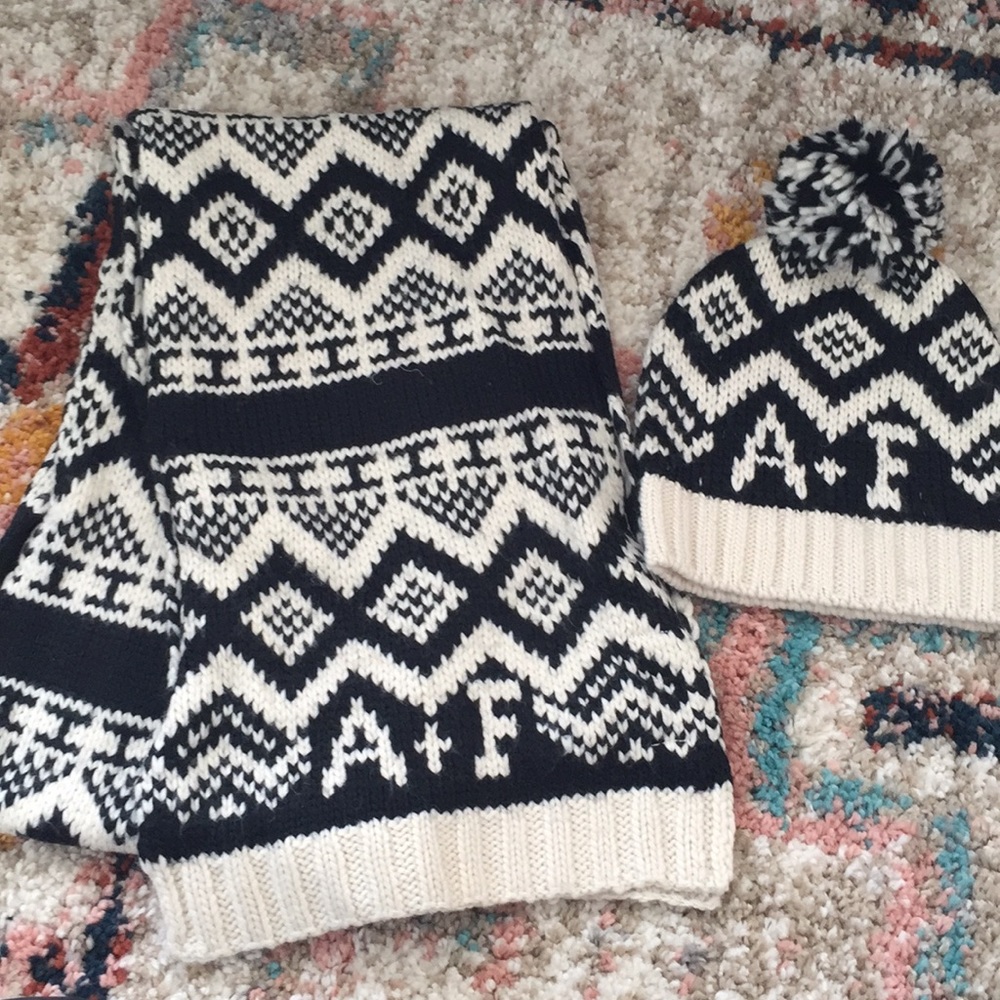 Scarf & hat